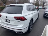 Certified 2022 Volkswagen Tiguan SEL R-Line image 4