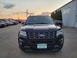 Used 2017 Ford Explorer XLT w/ Equipment Group 202A image 2