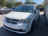 Used 2017 Dodge Grand Caravan SXT image 2