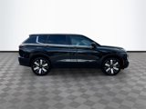 New 2025 Mitsubishi Outlander SE image 4