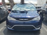 Used 2017 Chrysler Pacifica Touring-L Plus w/ Advanced Safetytec Group image 2