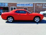 Used 2023 Dodge Challenger SXT image 4