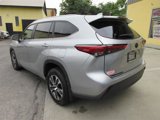 Used 2023 Toyota Highlander XLE image 6