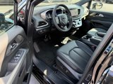 New 2025 Chrysler Voyager LX image 4