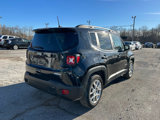 Used 2019 Jeep Renegade Latitude image 6