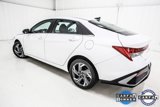 Used 2025 Hyundai Elantra SEL image 4