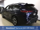 Used 2022 Toyota Highlander XLE image 3