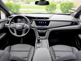Used 2025 Cadillac XT5 Premium Luxury image 2