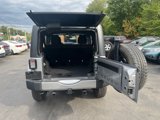 Used 2018 Jeep Wrangler Unlimited Sahara image 4