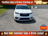 New 2025 Chrysler Pacifica Select image 2