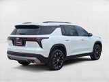 New 2026 Chevrolet Traverse LT image 2