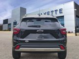 Used 2024 Chevrolet Trax LT w/ Sunroof Package image 4