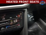 Used 2025 Volkswagen Taos SE image 3