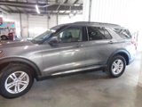 Certified 2022 Ford Explorer XLT w/ Equipment Group 202A image 3