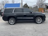 Used 2017 Cadillac Escalade Premium Luxury image 4