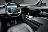 Used 2024 Land Rover Range Rover SV image 2