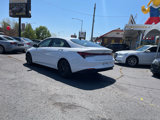 Used 2022 Hyundai Elantra SEL image 3