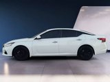 Used 2022 Nissan Altima 2.5 SV image 2