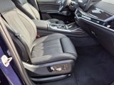 Used 2025 BMW X7 M60i image 6