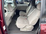 Used 2015 Toyota Sienna LE image 5