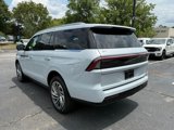 New 2025 Lincoln Navigator Reserve image 4