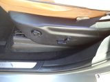 Used 2012 Jeep Grand Cherokee Overland image 4