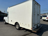 Used 2018 Chevrolet Express 3500 w/ Driver Convenience Package image 5