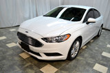 Used 2018 Ford Fusion SE w/ Fusion SE Technology Package image 2