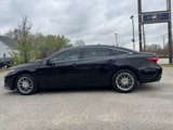 Used 2019 Toyota Avalon XLE image 2