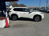 Used 2023 Nissan Rogue SV image 5