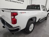 Used 2024 Chevrolet Silverado 2500 LT w/ Convenience Package image 4