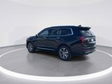 Certified 2025 Cadillac XT6 Premium Luxury image 6