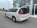 Used 2021 Chrysler Pacifica Touring-L image 4