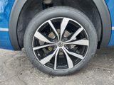 New 2025 Volkswagen Atlas SEL Premium R-Line image 5