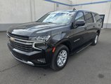 Used 2023 Chevrolet Suburban LT image 4
