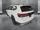 New 2025 Volkswagen Atlas Peak Edition SE image 2