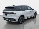 New 2025 Lincoln Nautilus Reserve image 5