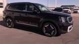 Used 2025 Kia Telluride S image 3