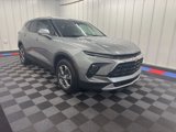 Used 2024 Chevrolet Blazer LT image 2