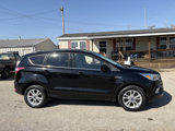 Used 2018 Ford Escape SE image 2