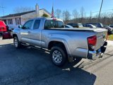Used 2018 Toyota Tacoma TRD Sport image 4