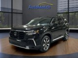 Used 2024 Honda Pilot Touring image 3