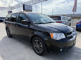 Used 2017 Dodge Grand Caravan SXT image 3