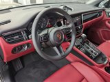 Used 2025 Porsche Macan image 4