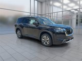 New 2025 Nissan Pathfinder SL image 2