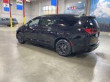 New 2025 Chrysler Pacifica Premium image 3