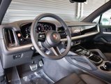 New 2026 Porsche Cayenne S image 4