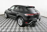 Used 2025 Porsche Macan image 3
