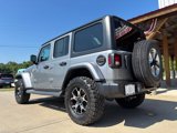 Used 2019 Jeep Wrangler Unlimited Sahara image 2