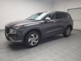 Used 2023 Hyundai Santa Fe SEL image 2
